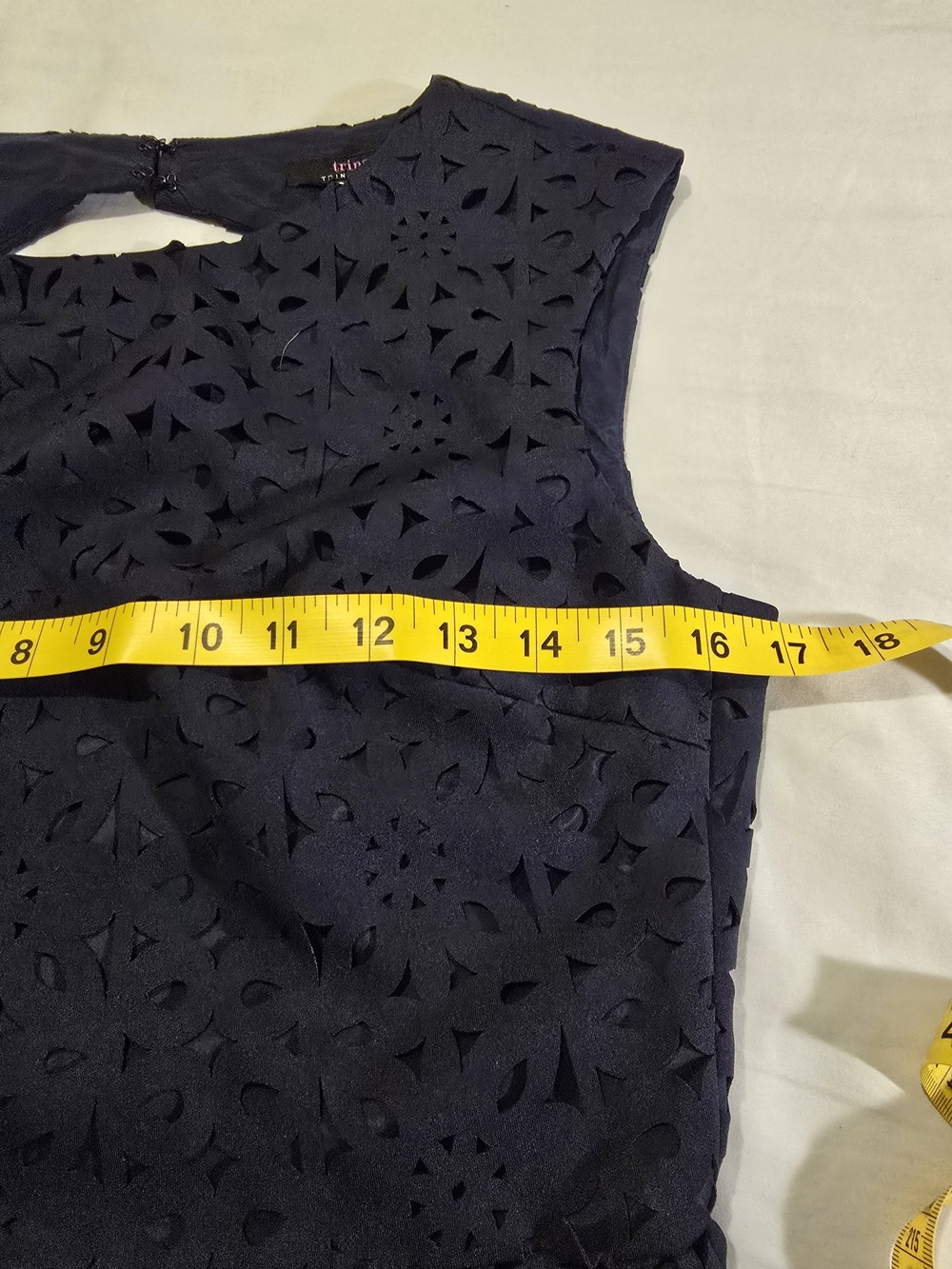 Trina Turk Navy Laser-Cut Asymmetrical Dress Size 6 - Picture 9 of 12